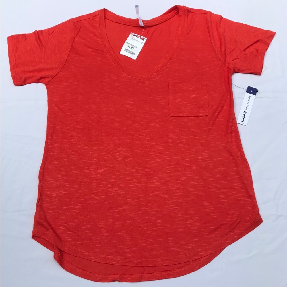 NEW WITH TAGS Women’s Orange Pocket Tee